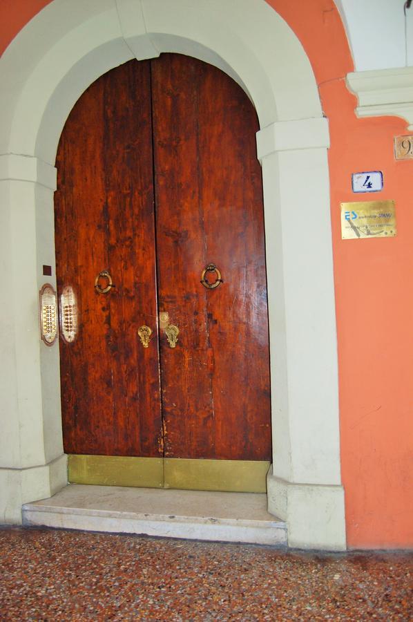 Homebo La Finestrella Apartment 博洛尼亚 外观 照片